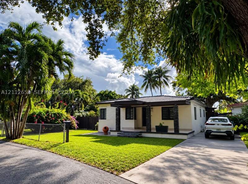 3 bedroom SingleFamilyResidence at 2040 NW 14th St, Durham Park, Miami — photo 3
