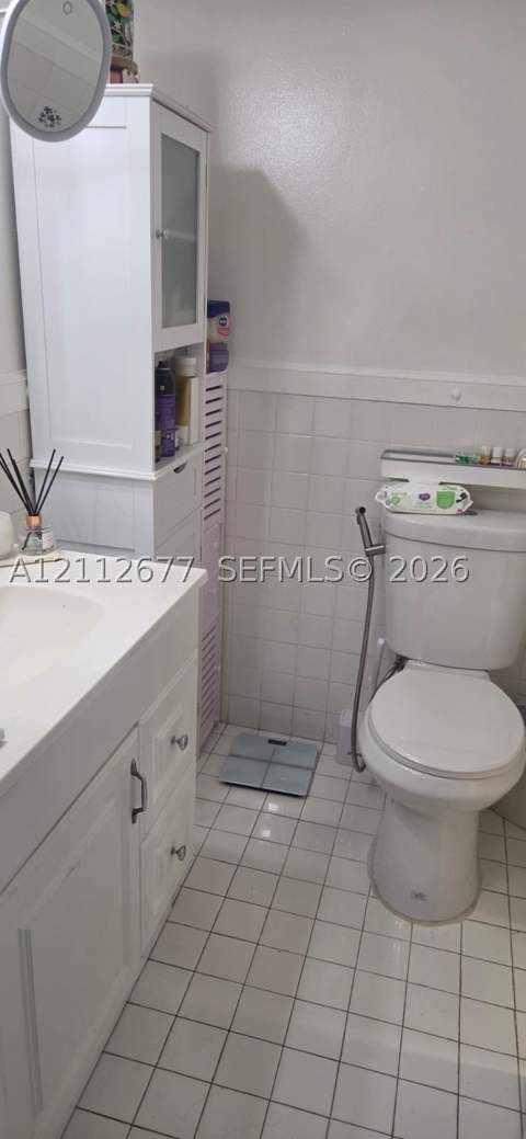 6675 W 4th Ave 206, Hialeah FL - photo 6 of 10