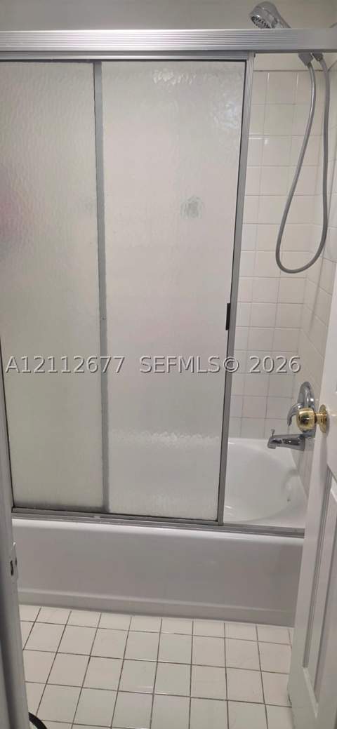 6675 W 4th Ave 206, Hialeah FL - photo 7 of 10