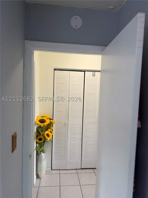 1655 W 44th Pl 435, Hialeah FL - photo 9 of 12