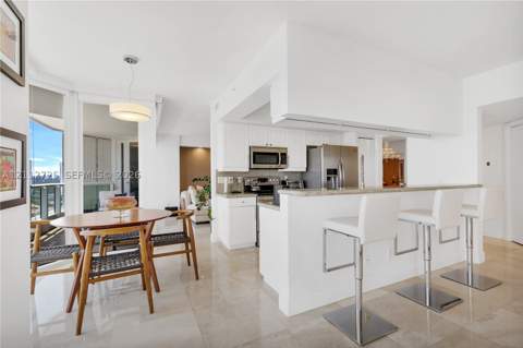 21055 Yacht Club Dr 1501, Aventura FL - photo 12 of 25