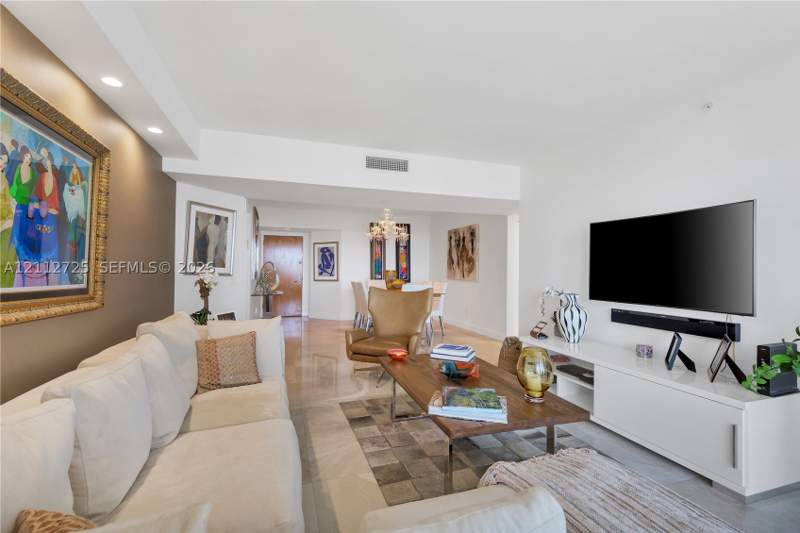 2 bedroom Condominium at 21055 Yacht Club Dr 1501, South Tower At The Point, Aventura — photo 2