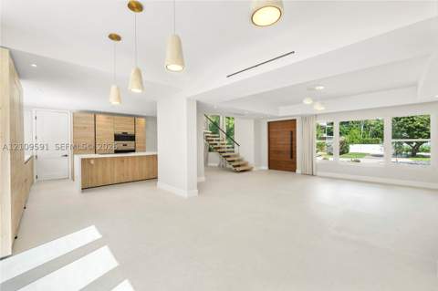 864 NE 91st Ter, Miami Shores FL - photo 16 of 59
