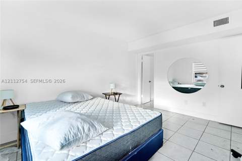 2570 W 67th Pl 14-2, Hialeah FL - photo 14 of 29