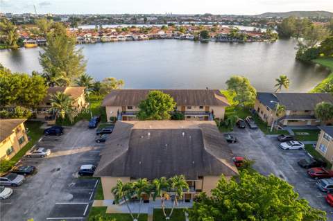 2570 W 67th Pl 14-2, Hialeah FL - photo 22 of 29