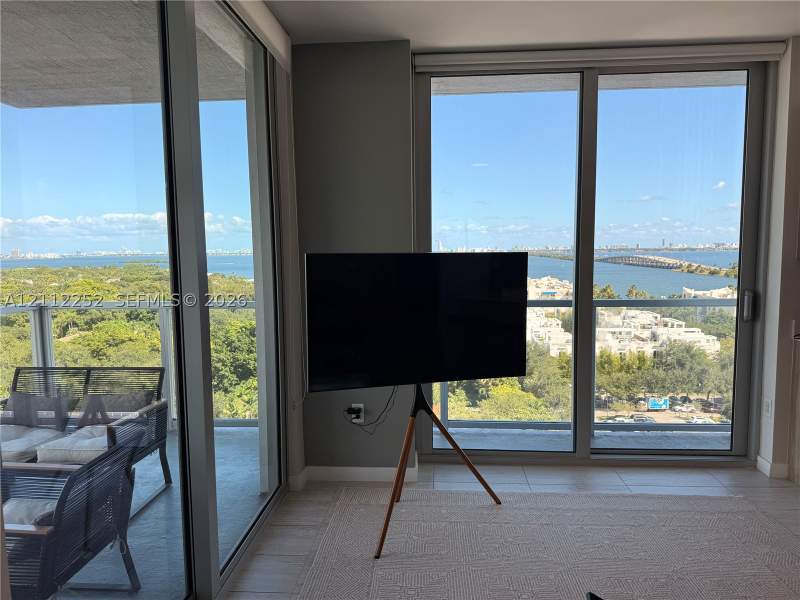 2 bedroom Condominium at 3900 Biscayne Blvd N-1113, Quadro Condo, Miami — photo 5