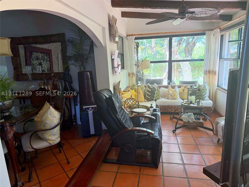 2 bedroom Townhouse at 502 NW 98th Ct 502, East Wind Lake Village, Miami — photo 5