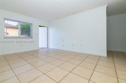 17302 NW 74th Ave 101, Hialeah FL - photo 8 of 36