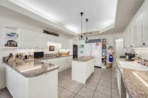 10 Edgewater Dr 10E, Coral Gables FL - photo 11 of 42