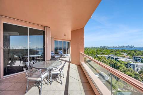10 Edgewater Dr 10E, Coral Gables FL - photo 12 of 42