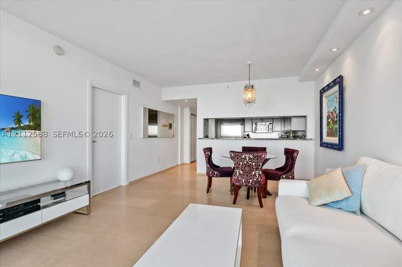 2 bedroom Condominium at 540 West Ave 1914, The Bentley Bay Condo, Miami Beach — photo 3