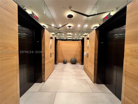 121 NE 34th St 903, Miami FL - photo 18 of 33