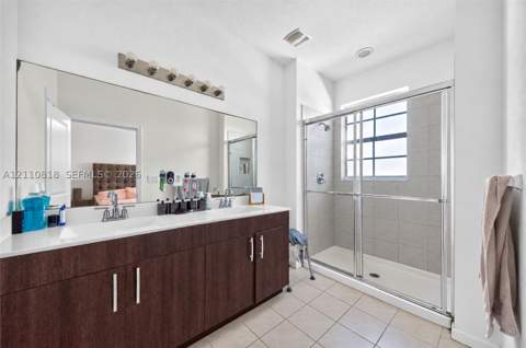 2381 SE 14th St, Homestead FL - photo 10 of 33