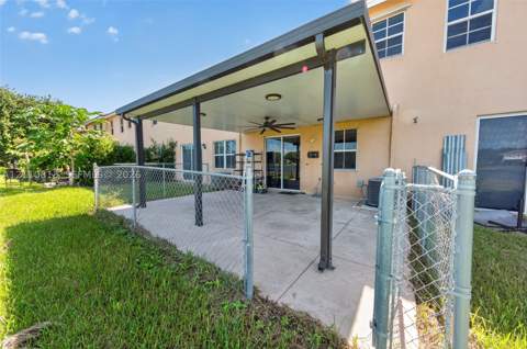 2381 SE 14th St, Homestead FL - photo 20 of 33