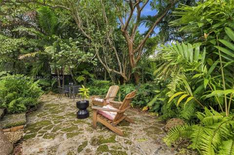 4151 El Prado Blvd, Miami FL - photo 8 of 12