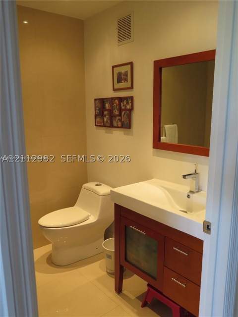 11450 NW 60th Ter 289, Doral FL - photo 11 of 31
