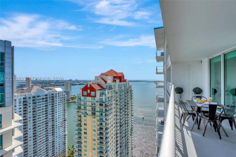 1 bedroom Condominium at 1200 Brickell Bay Dr 4106, The Club At Brickell Bay, Miami — photo 4