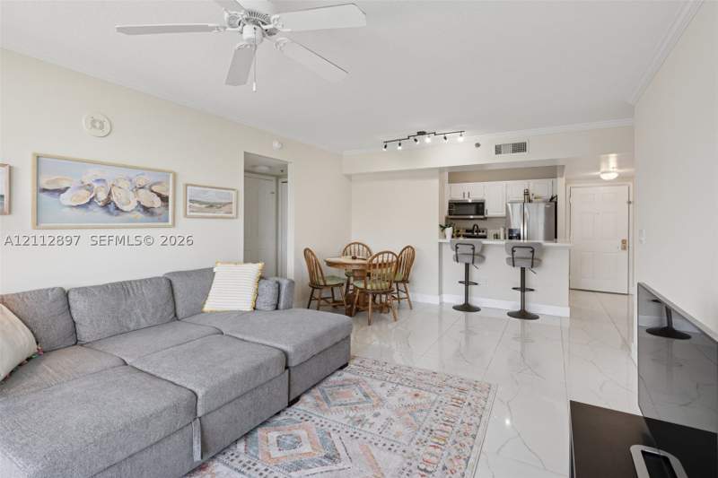 2 bedroom Condominium at 2665 SW 37th Ave 612, Da Vinci On Douglas Condo, Miami — photo 4