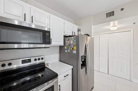 2665 SW 37th Ave 612, Miami FL - photo 7 of 34