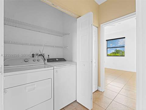 353 NE 37th Pl, Homestead FL - photo 17 of 30