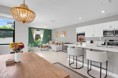 3406 W 110th Street, Hialeah FL - photo 9 of 52