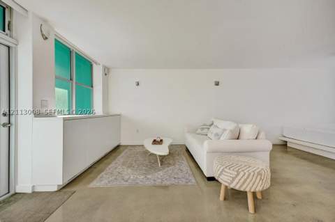 301 Ocean Dr 402, Miami Beach FL - photo 10 of 48