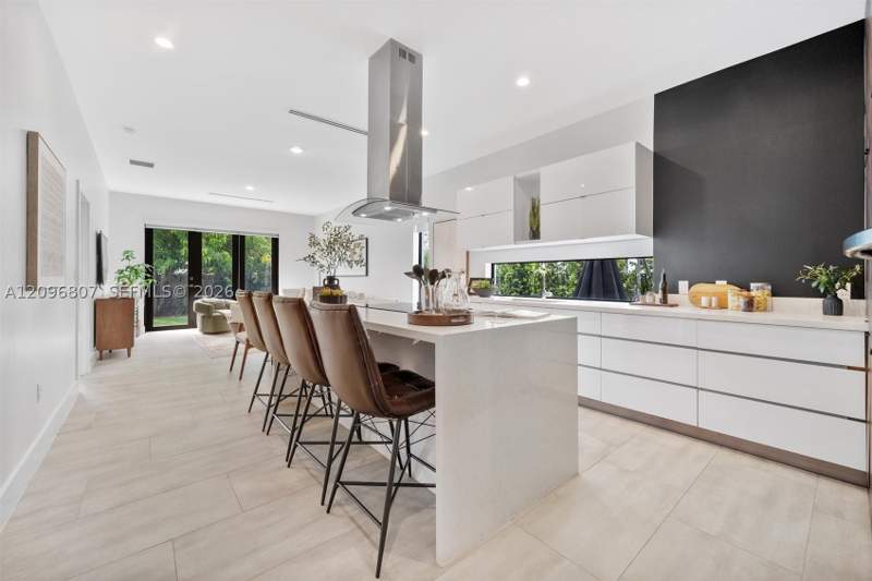3 bedroom SingleFamilyResidence at 2140 SW 20th St, Shenandoah Park, Miami — photo 5