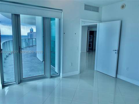 300 S Biscayne Blvd 2710, Miami FL - photo 6 of 12