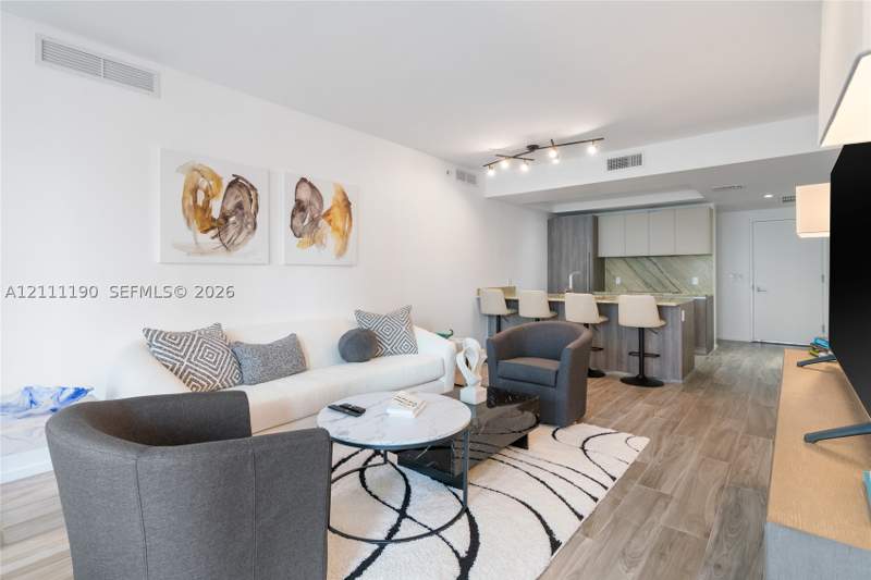 3 bedroom Condominium at 801 S Miami Ave 1002, 801 Sma Residences Condo, Miami — photo 5