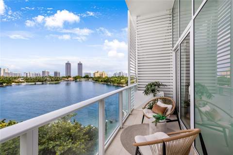 4701 N Meridian Ave 304, Miami Beach FL - photo 17 of 28