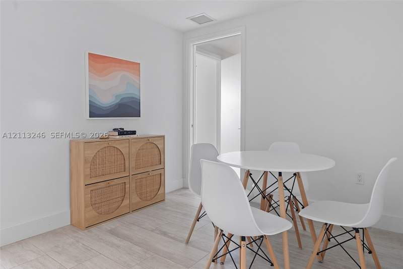 1 bedroom Condominium at 121 NE 34th St 2703, 3401 Midtown Condo, Miami — photo 5
