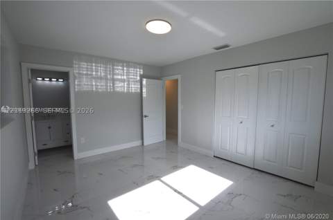 9040 SW 48th Ter, Miami FL - photo 12 of 15