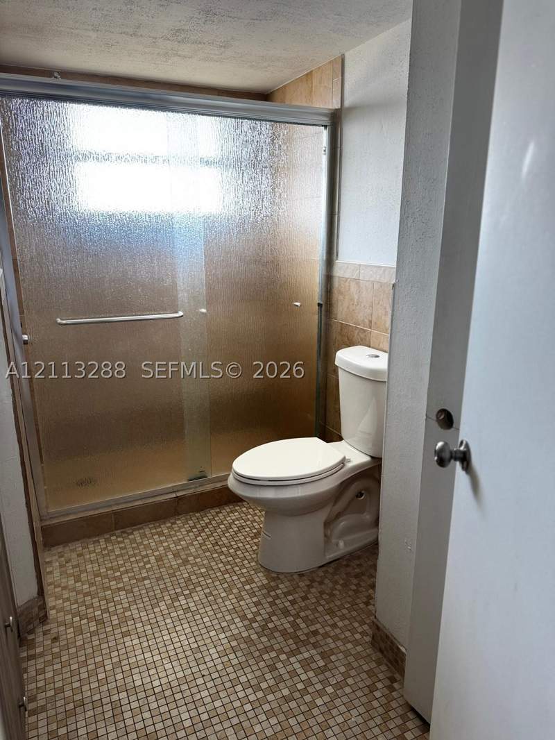 1 bedroom Condominium at 1770 NE 191st St 815-1, Jade Winds Group -, Miami — photo 4