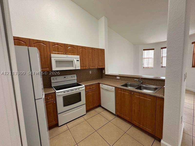 3 bedroom Condominium at 1661 SE 29th Ct 201, Shoma Condo At Keys Cove, Homestead — photo 4