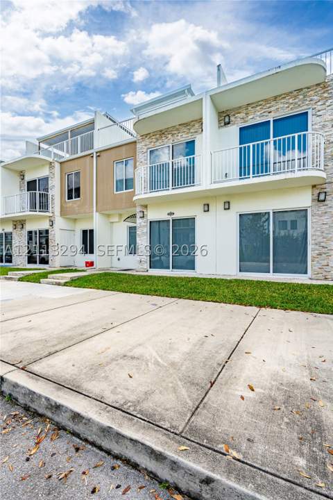 25880 SW 139th Path 0, Homestead FL - photo 10 of 35