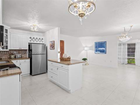 4870 NW 102nd Ave 103-7, Doral FL - photo 12 of 36