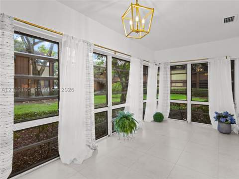 4870 NW 102nd Ave 103-7, Doral FL - photo 14 of 36