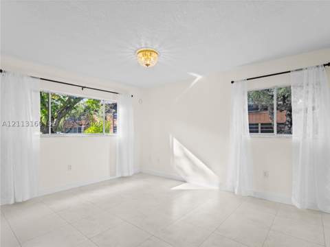 4870 NW 102nd Ave 103-7, Doral FL - photo 18 of 36