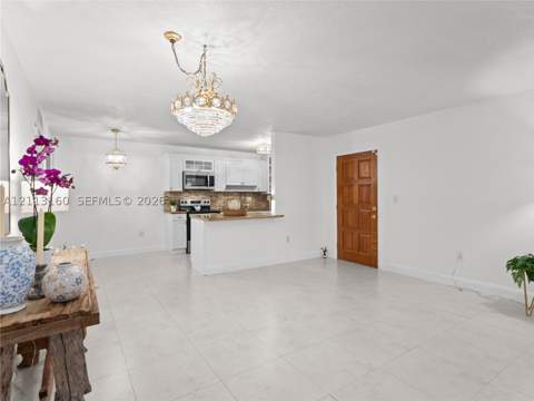 4870 NW 102nd Ave 103-7, Doral FL - photo 7 of 36