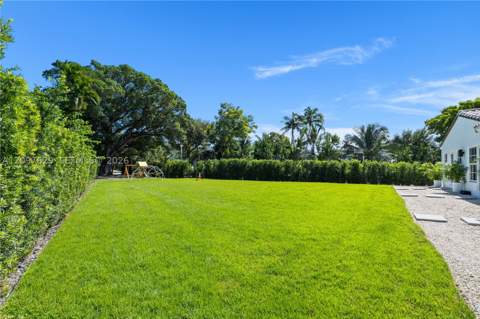 4700 Lake Rd, Miami FL - photo 10 of 90