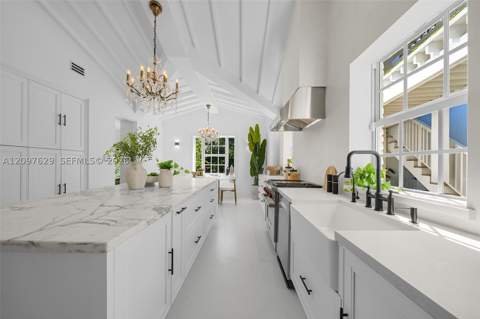 4700 Lake Rd, Miami FL - photo 19 of 90