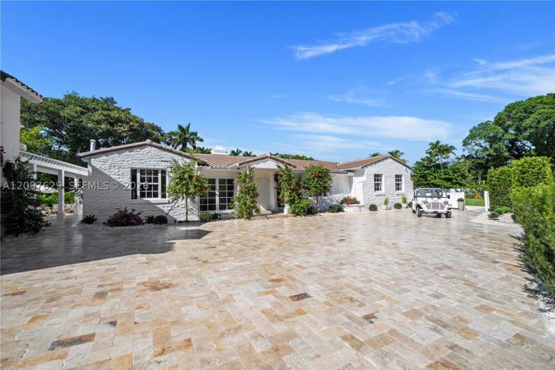 7 bedroom SingleFamilyResidence at 4700 Lake Rd, Bay Point, Miami — photo 5