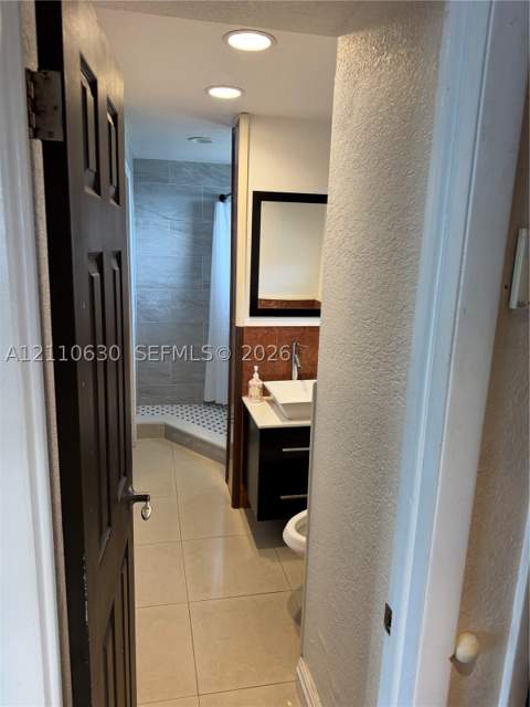 3601 NE 170th St 407, North Miami Beach FL - photo 10 of 11