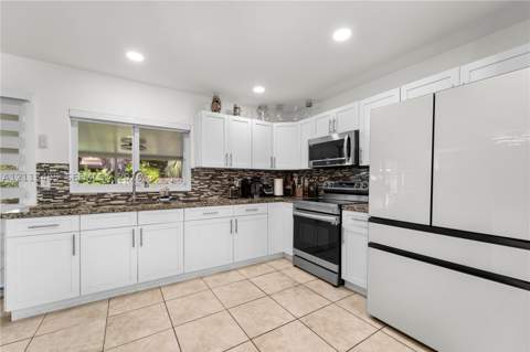1675 S Goldeneye Ln, Homestead FL - photo 12 of 33
