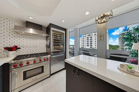 700 Biltmore Way 610, Coral Gables FL - photo 10 of 25