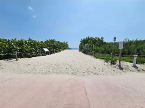 6365 Collins Ave 909, Miami Beach FL - photo 10 of 71