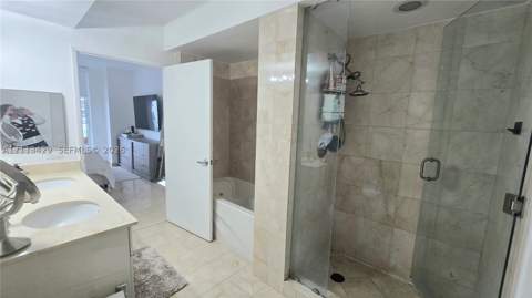 6365 Collins Ave 909, Miami Beach FL - photo 22 of 71