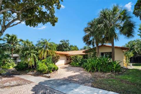 20011 NE 25th Ave, Miami FL - photo 7 of 42