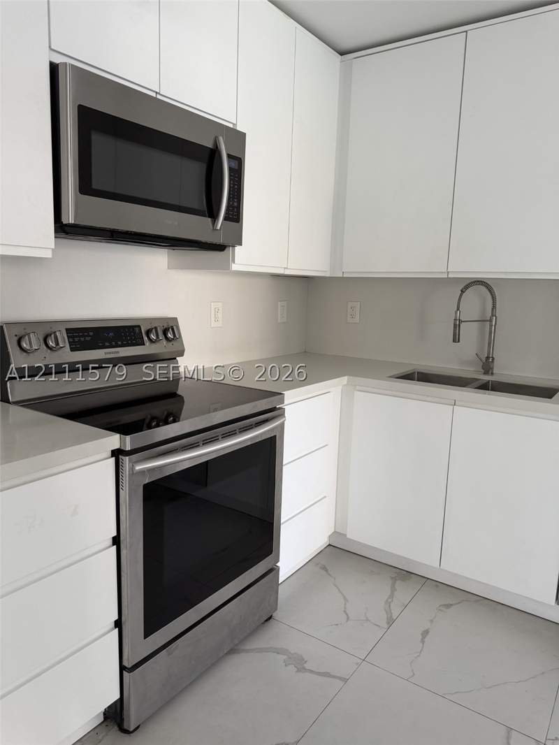 1 bedroom Condominium at 17560 Atlantic Blvd 106, Avila Condo, Sunny Isles Beach — photo 4