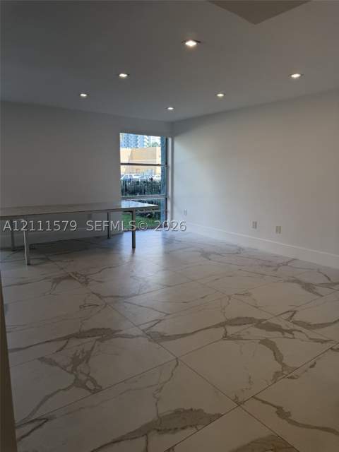 17560 Atlantic Blvd 106, Sunny Isles Beach FL - photo 6 of 12